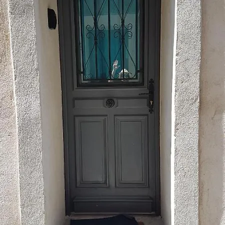 Cosy Corner Apartment L'Isle-sur-la-Sorgue Exterior photo
